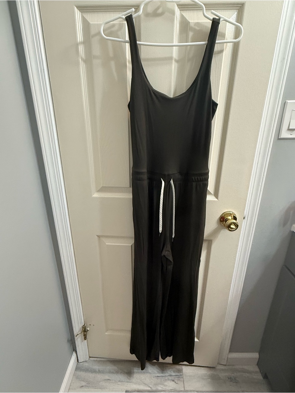 Vuori pose scoop jumpsuit